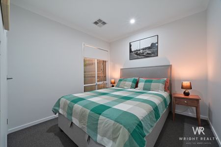 50 Rosso Meander, Woodvale WA 6026 - House For Rent | Domain - Photo 5