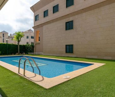 Luxury penthouse for rent in Santa Pola, Valencia - Photo 5