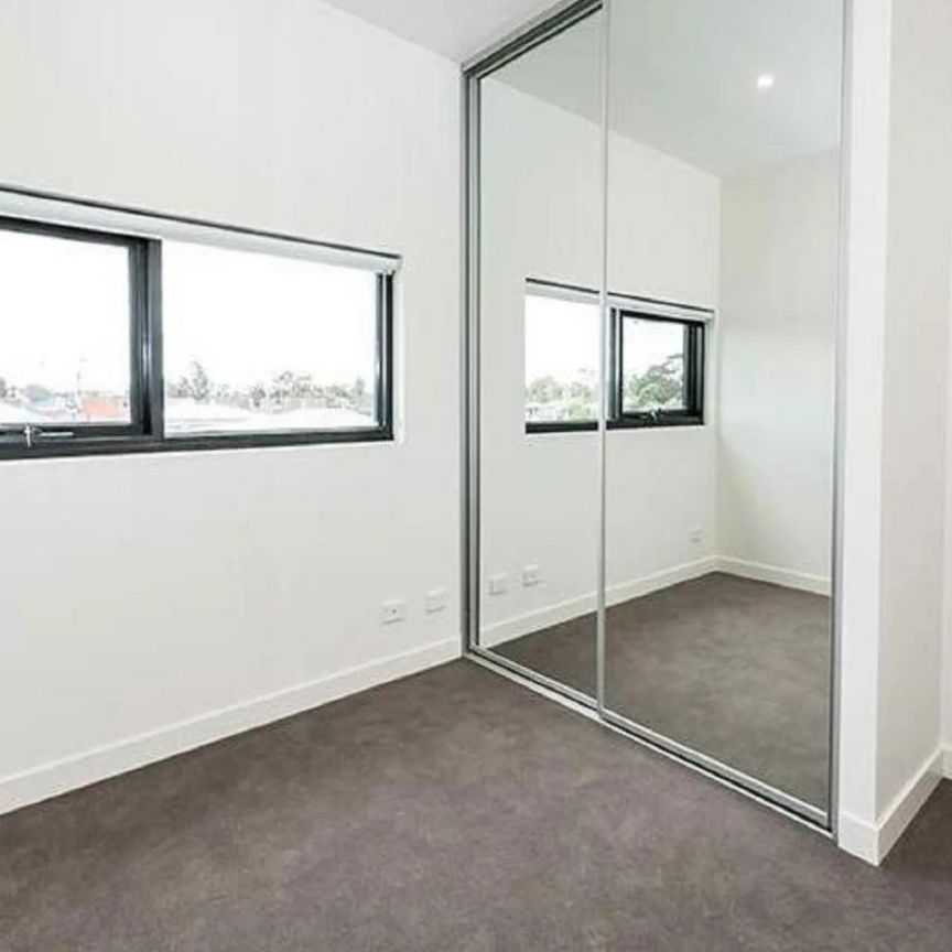 Apartment 205/127 Gardenvale Road, Gardenvale. - Photo 1