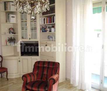 Quadrilocale via San Fruttuoso 62, San Fruttuoso, Genova - Photo 1