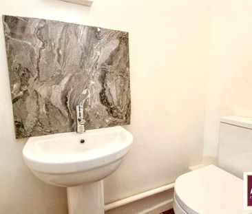 Millers Way, Fairford Leys, HP19 - Photo 2