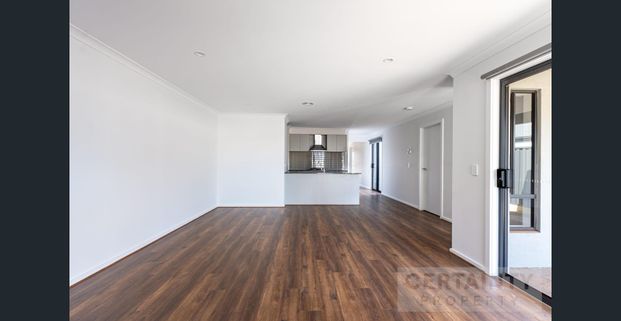 Modern Four-Bedroom Family Home in Strathtulloh – Perfect for Convenience and Comfort! - Photo 1