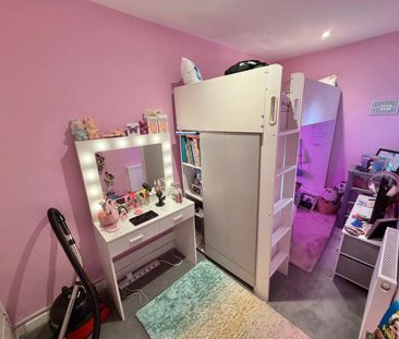 3 bedroom end of terrace house to rent - Photo 6