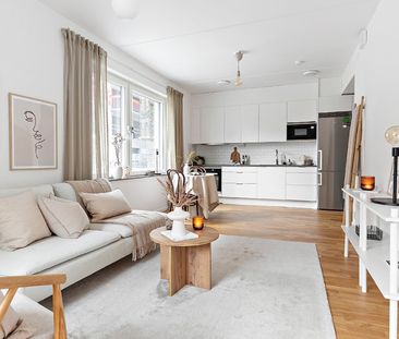 Järfälla - 1rok - tillsv - 13.800kr/mån - Photo 2