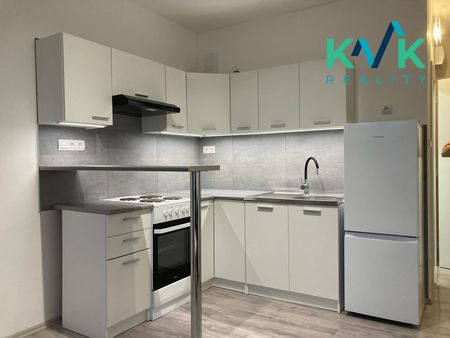 Pronájem bytu 1+kk a garsoniéry 19 m², Jiráskova 775, Chodov - Fotografie 5