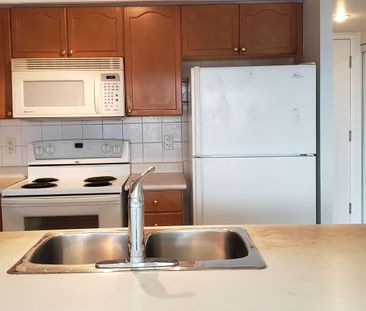 For Lease - 18 Mondeo Drive Unit# 835, Toronto, Ontario - Photo 1