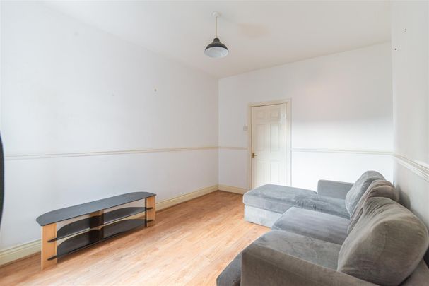 Lynnwood Terrace, Fenham, Newcastle Upon Tyne - Photo 1