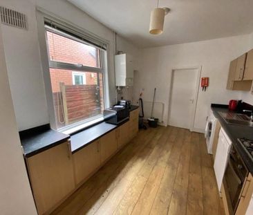 6 bedroom terraced house to rent - Photo 6