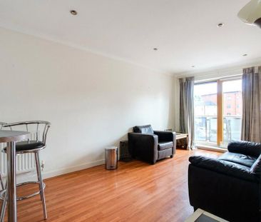 2 bedroom apartment to rent - Photo 2