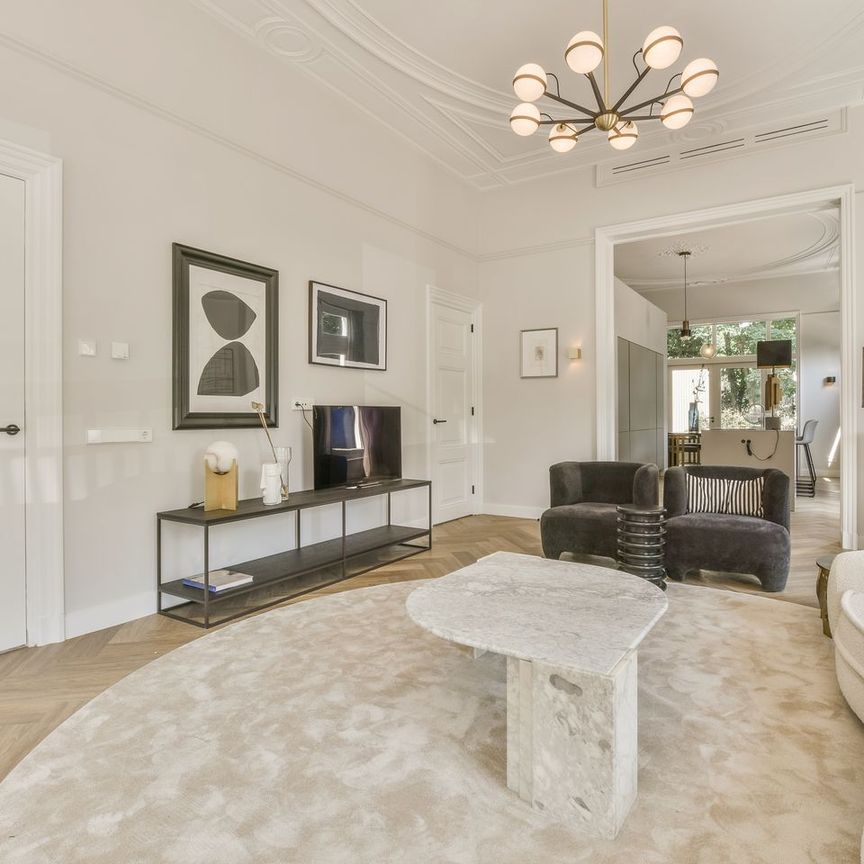 Appartement te huur: Groot Hertoginnelaan 1 2517 EA Den Haag - Foto 1