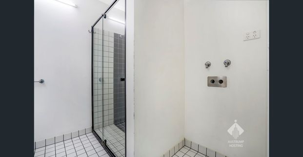 Modern City Living Two-Bedroom Apartment - Photo 1