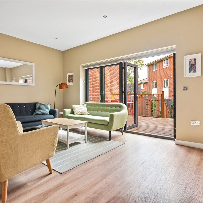 Broadash Close, Streatham Hill, SW16, London - Photo 1