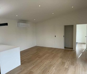 New build by the beach - Photo 2