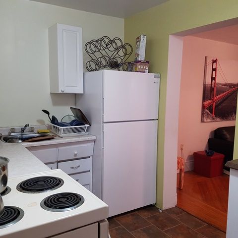 394 Brock St Unit 3 - Photo 1