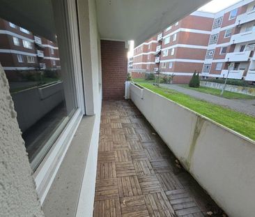 Großzügig geschnittene 3,5-Zimmer-Wohnung - WBS erforderlich - Foto 1