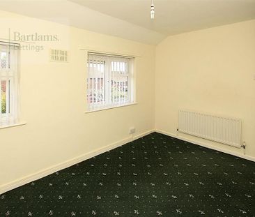 4 bedroom terraced house to rent - Photo 2