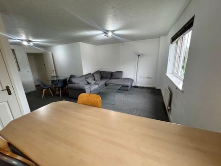 2 bedroom apartment to rent - Photo 4