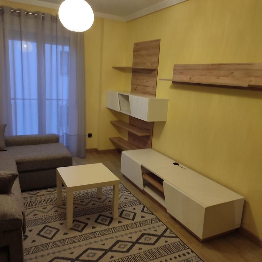 Piso de alquiler en Castellanos de Moriscos - Photo 1