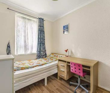 Fairlawn Court 1 - Photo 5