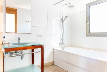 House for rent in Cala San Vicente