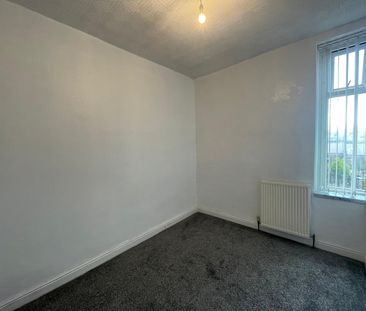 Victoria Road, Keighley - Photo 1