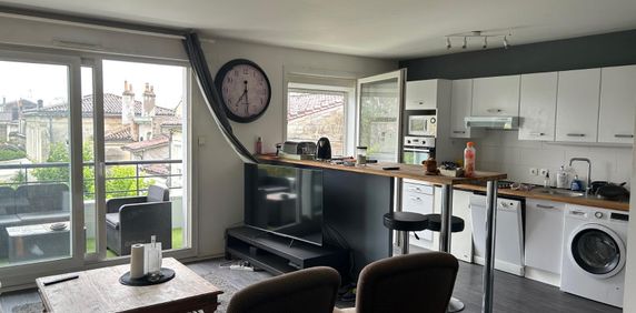 Location Appartement 3 pièces 74m² LE BOUSCAT 33110 - Photo 2