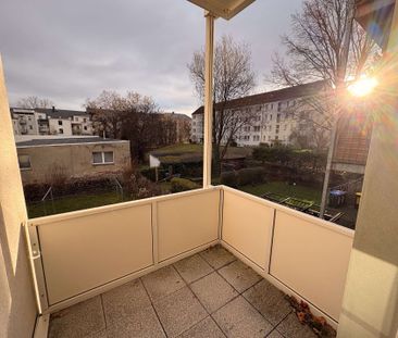 Bodenbelag nach Ihrem Wunsch! Tolle 2 Raumwohnung mit Balkon in Gab... - Photo 4