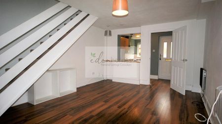 1 bedroom end of terrace house to rent - Photo 2