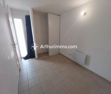 Location Appartement 2 pièces 29 m2 à Moissy-Cramayel - Photo 2