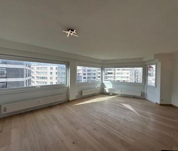 Te Huur 3 slaapkamers Oostende Leopold I-Plein 3A - Photo 1