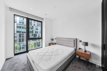 Embassy Gardens, London SW11 - Photo 5