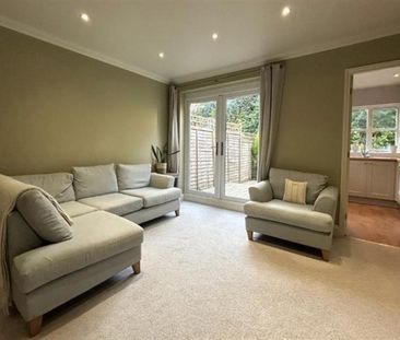 2 Bedroom Terraced To Let - Photo 1