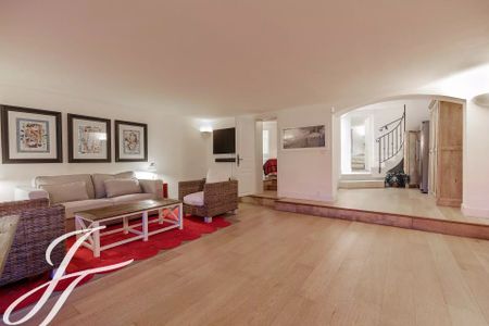 Maison à louer Mougins, Cote d'Azur, France9 000 EUR / Mois - Photo 4