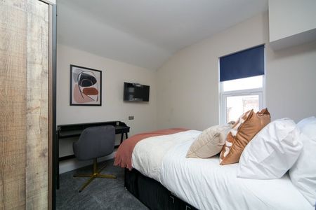 Room in a Shared House, Rosebery Grove, CH42 - Photo 5