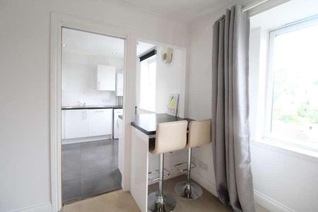 Whitehall Place, Aberdeen, AB25 - Photo 2