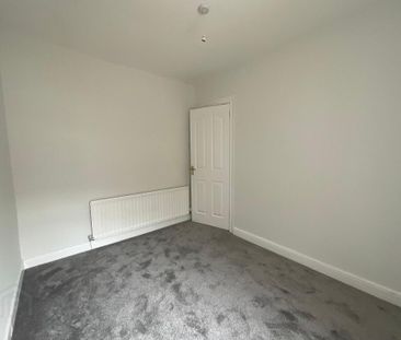 16 Rutherglen Street, Belfast, BT13 3LS - Photo 4