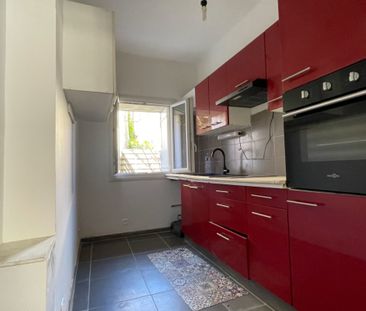 CABANNES CENTRE APPARTEMENT 2 PIECES TERRASSE - Photo 5