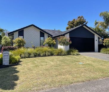 Executive Four Bedrooms in Papamoa - Papamoa - Photo 4
