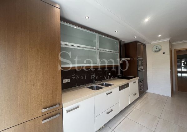 Apartamento T3 em Lisboa