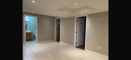 For Lease - 53 Ross Patrick Crescent Unit# Bsmt, Newmarket, Ontario - Photo 4