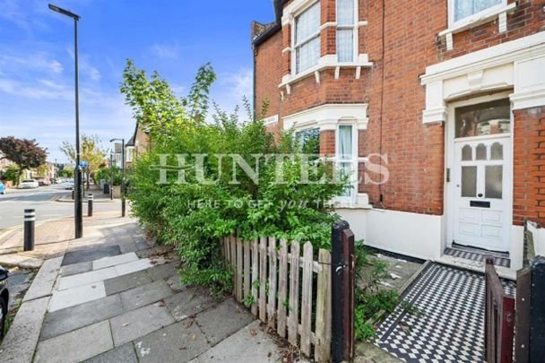 Chester Road, London, N17 - Photo 1