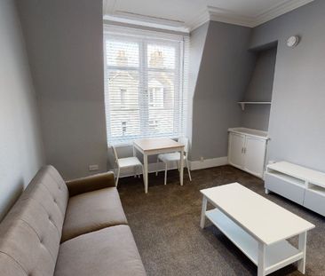 P1110: Elmbank Road, Old Aberdeen, Aberdeen - Photo 1