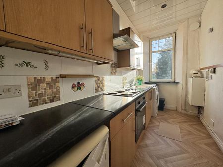 2 bedroom flat to rent - Photo 5