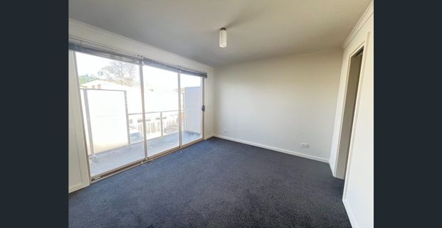 2 bedroom townhouse in the heart of Boronia - Photo 1