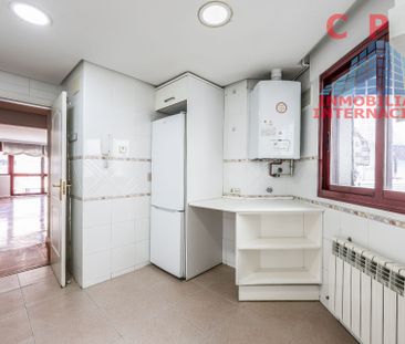 Piso de alquiler en Mirasierra - Photo 3