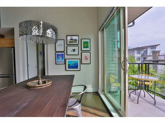 3 Bedroom Luxury Condo With Fireplace, Spa Amenities & Two Balconies - Photo 1