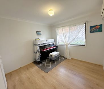 14 Ebrill Street, Jamboree Heights, QLD 4074 - Photo 5