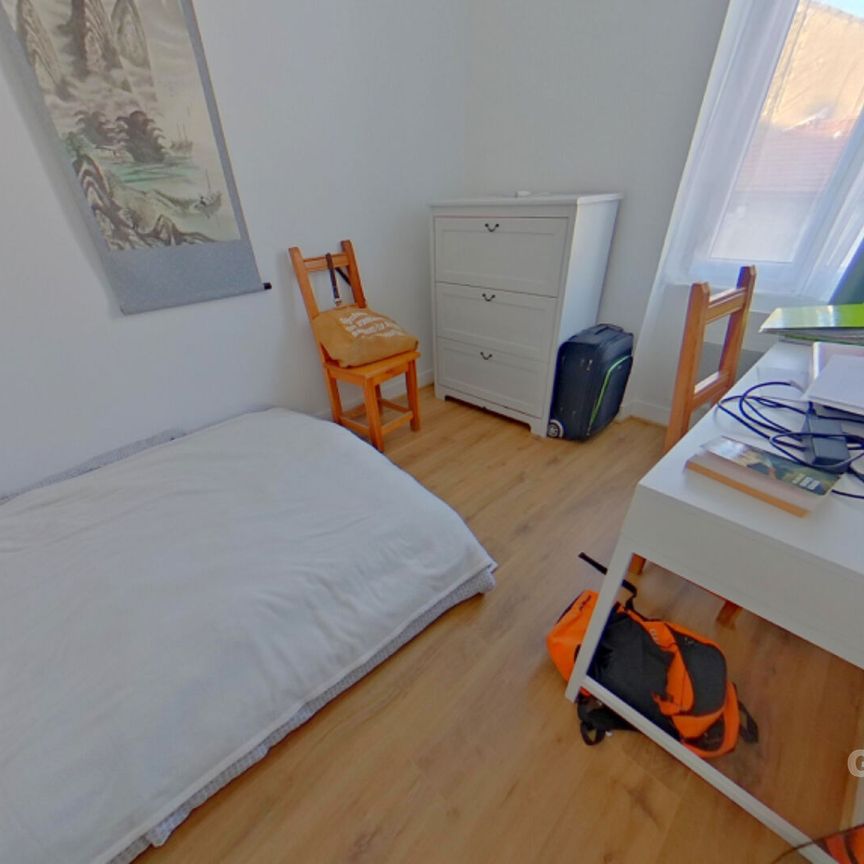 Appartement Salon De Provence 3 pièce(s) 65.69 m2, - Photo 1