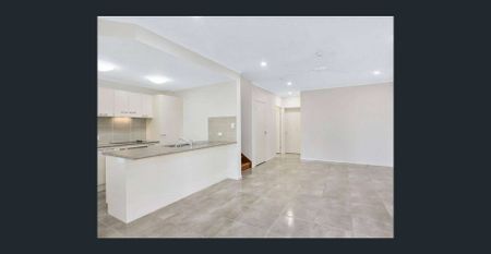 Brand New Four Bedroom Townhouse - Photo 5