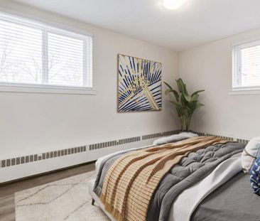 Renovated Suite - 3 Bedroom - Photo 6